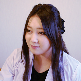 性の悩み相談員　南　奈々